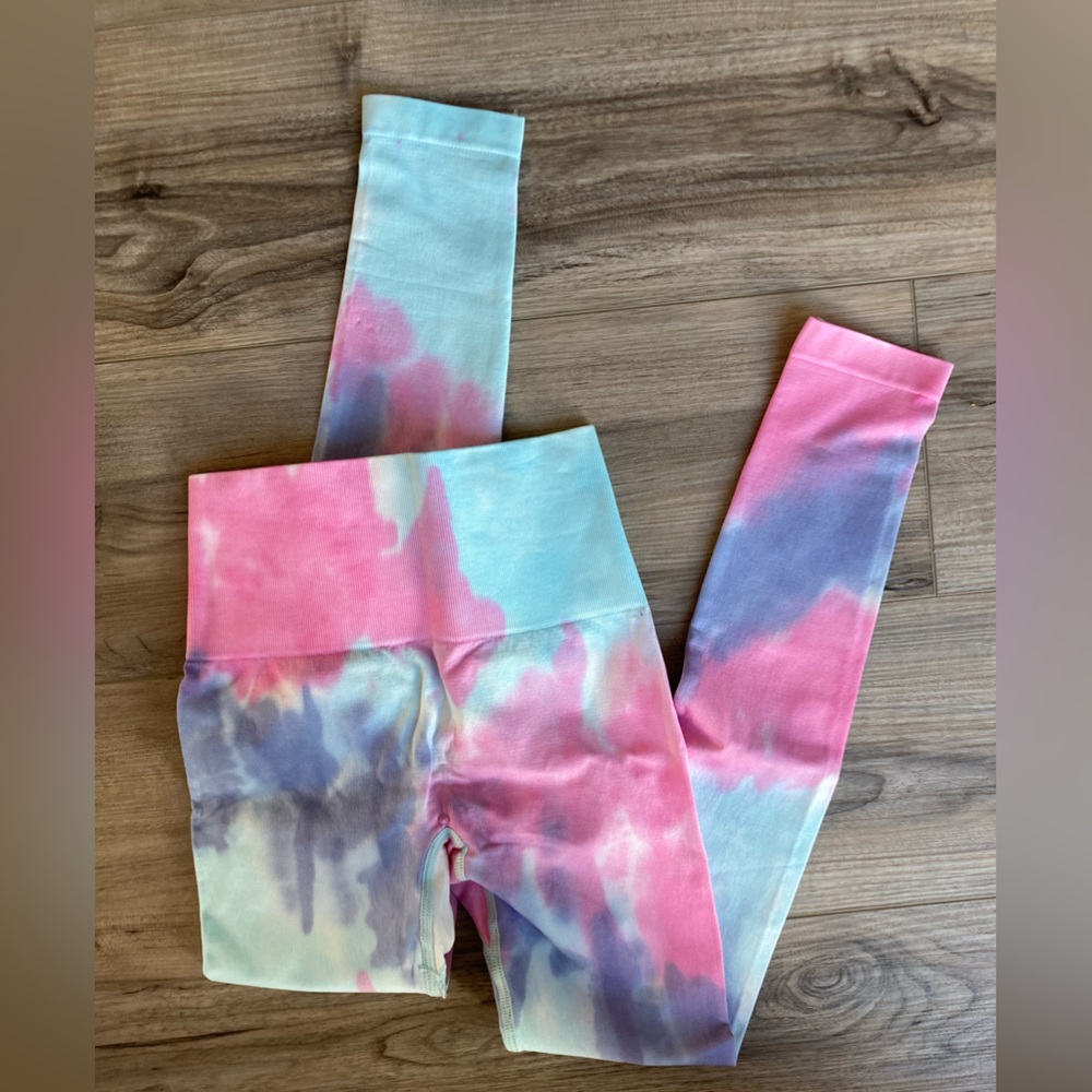 Astoria Activewear Cotton Candy Leggings